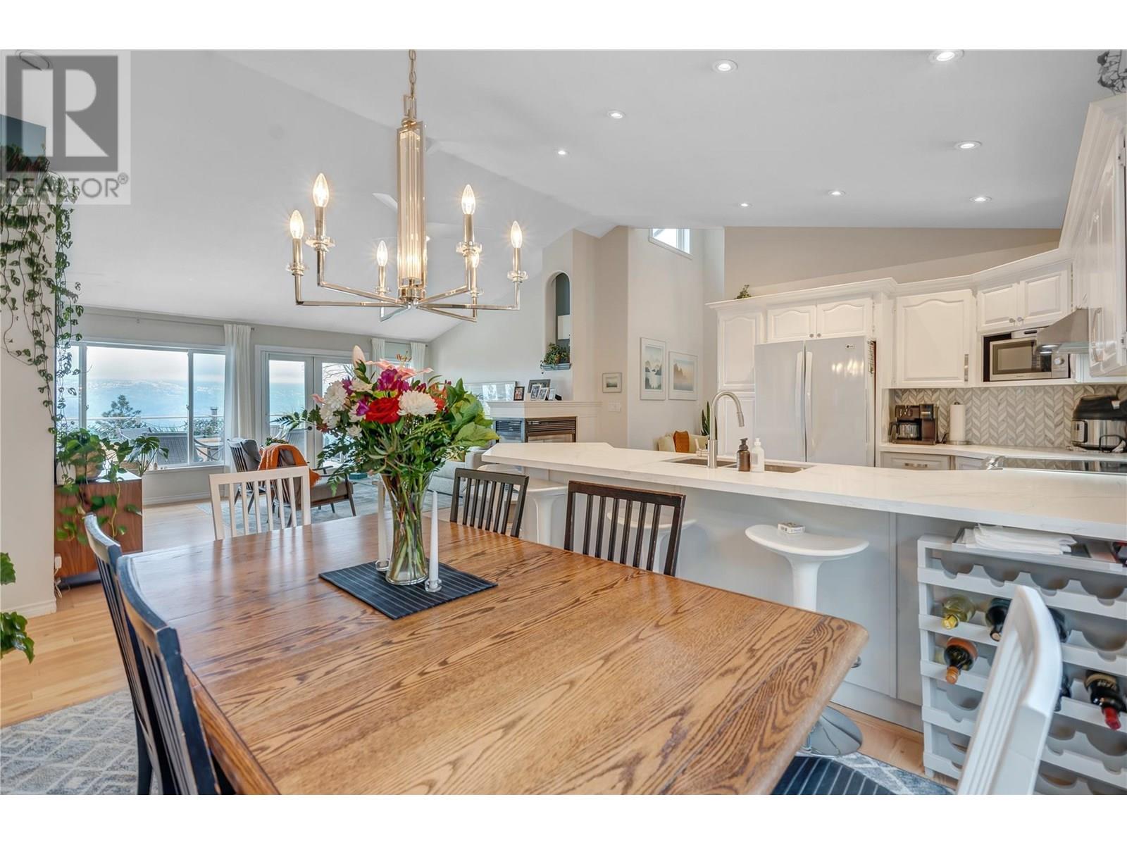 12018 Trayler Place, Summerland