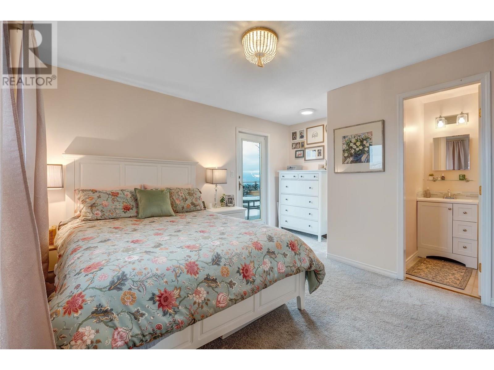 12018 Trayler Place, Summerland