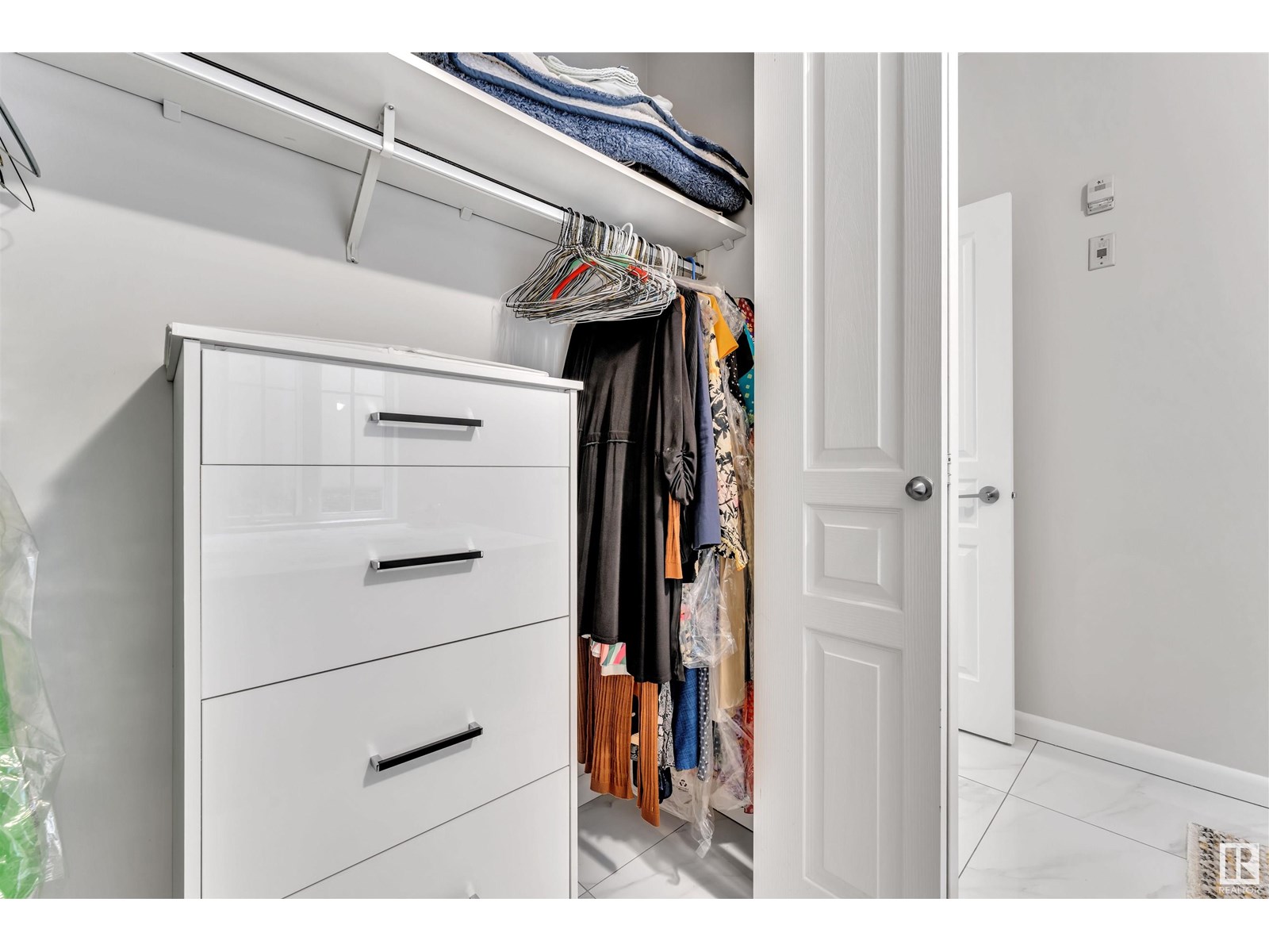 #105 160 MAGRATH ROAD NW - Image 23