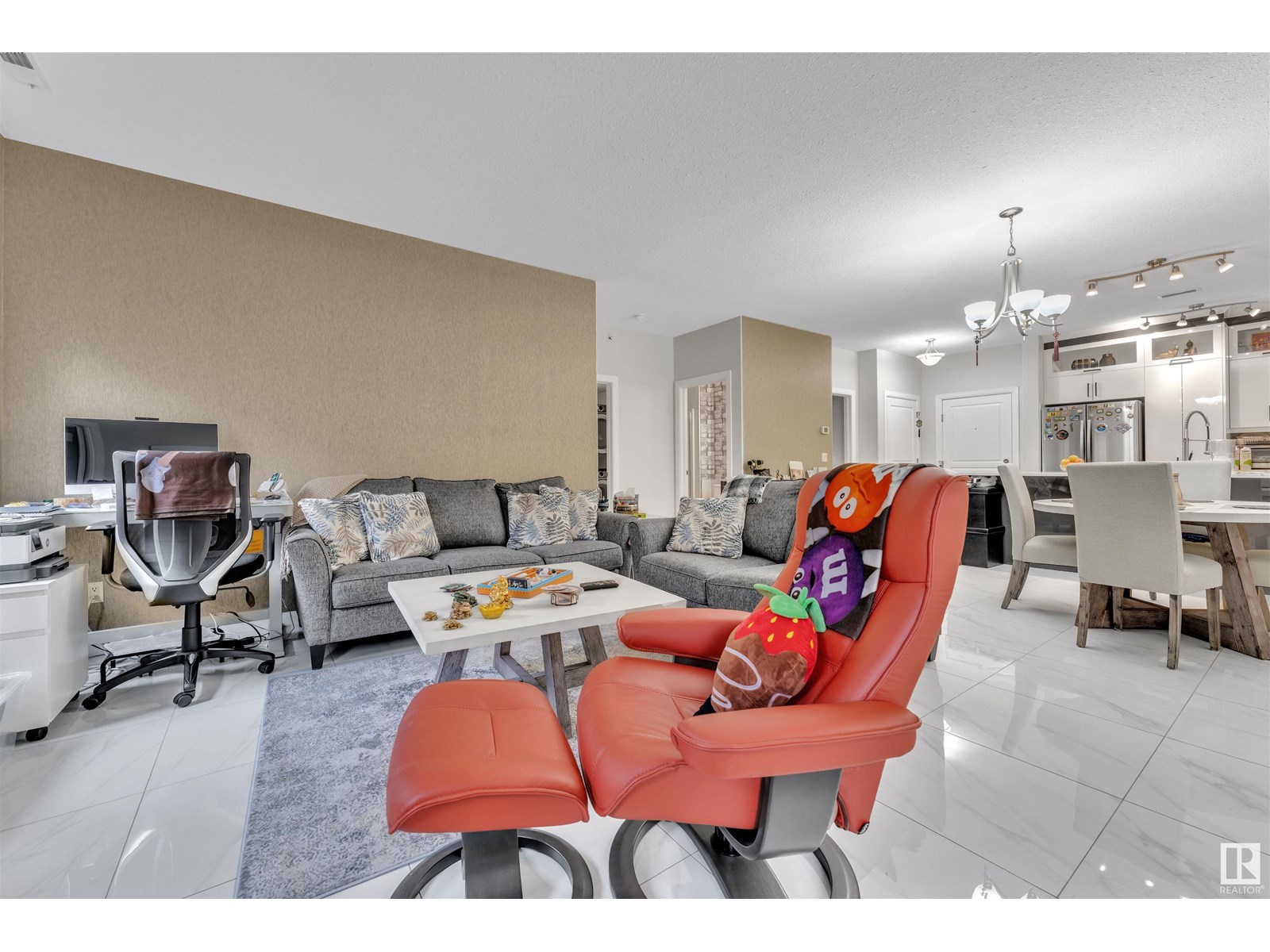 #105 160 MAGRATH ROAD NW - Image 5