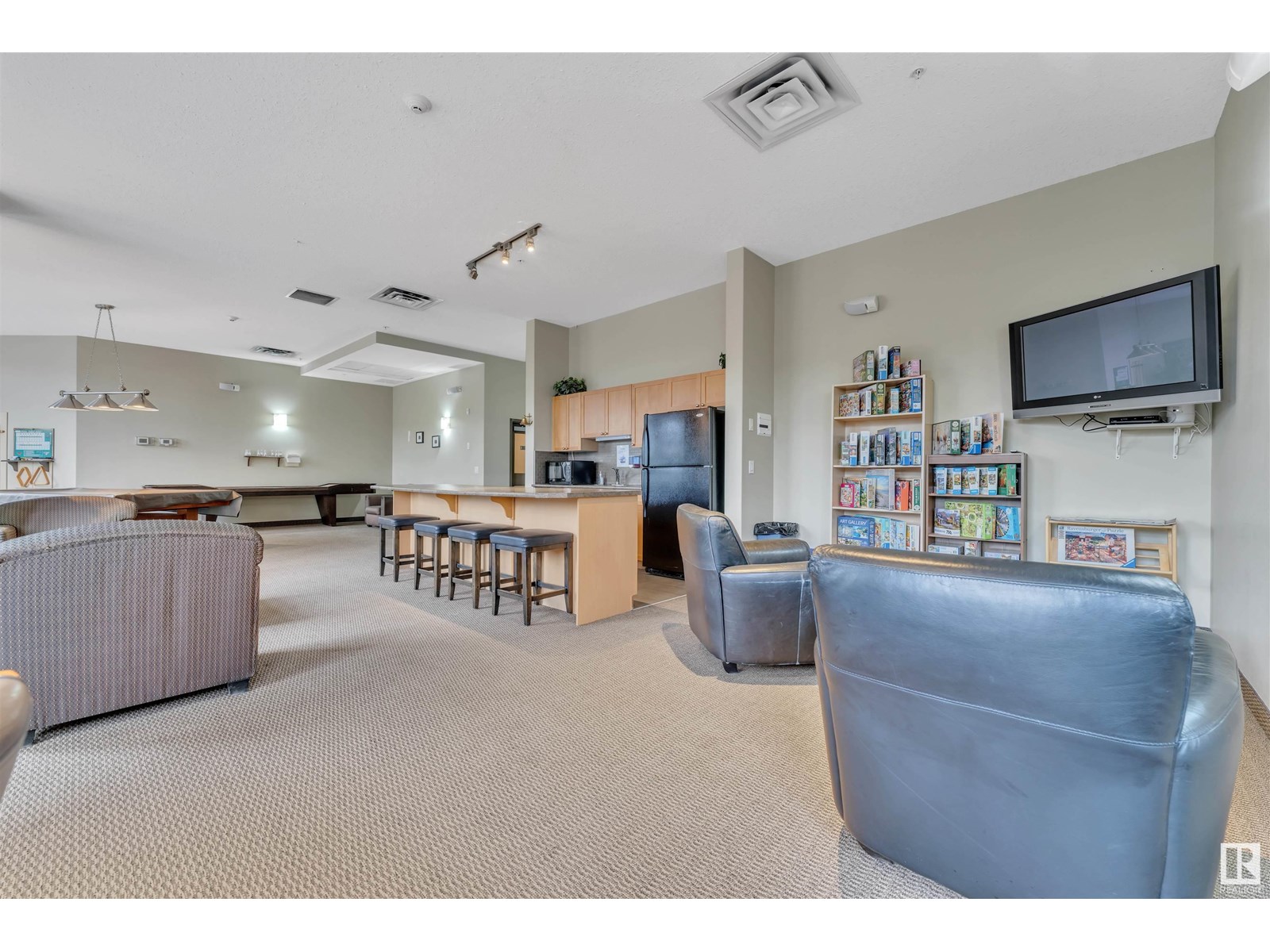 #105 160 MAGRATH ROAD NW - Image 29