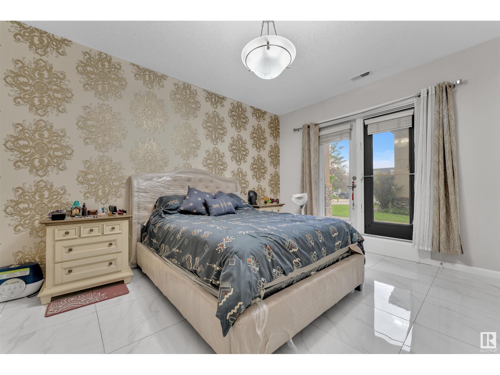 #105 160 MAGRATH ROAD NW - Image 16