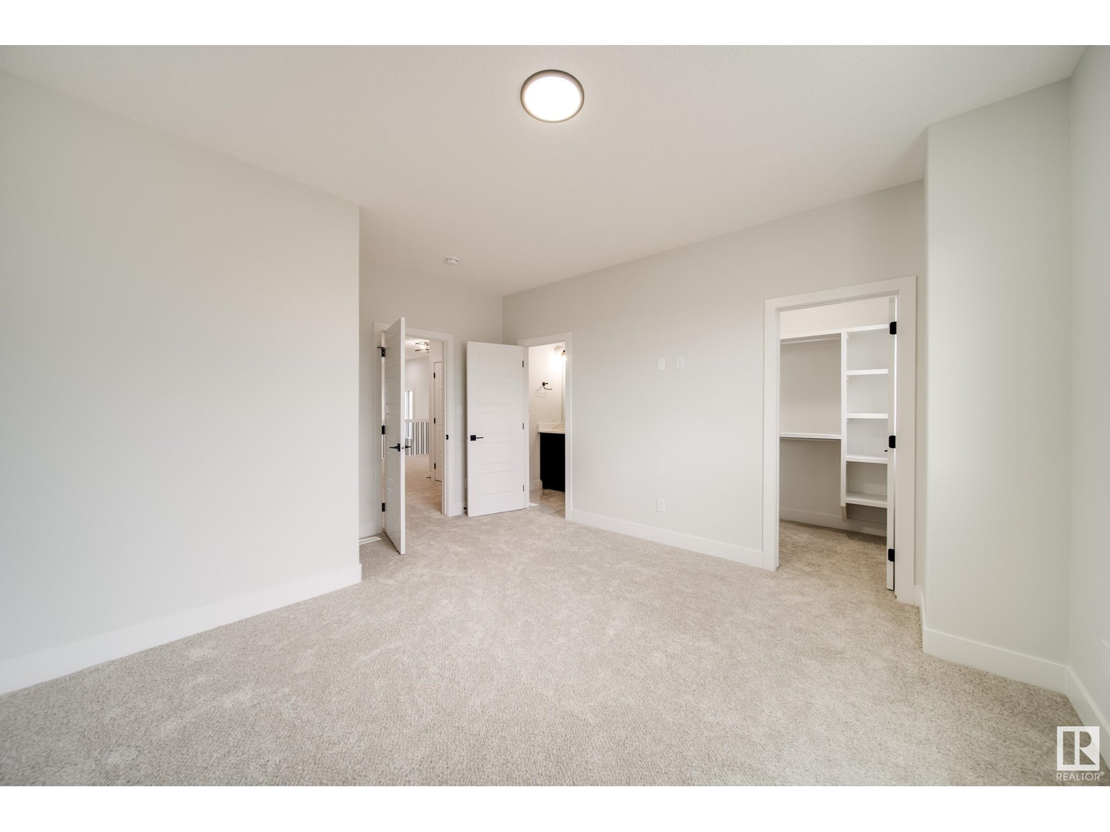 Photo 29 of 8811 183 Av Nw, Edmonton AB