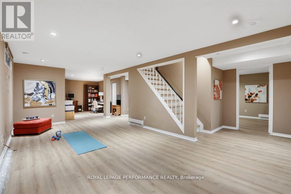 Photo 37 of 61 Wycliffe Street, Ottawa ON