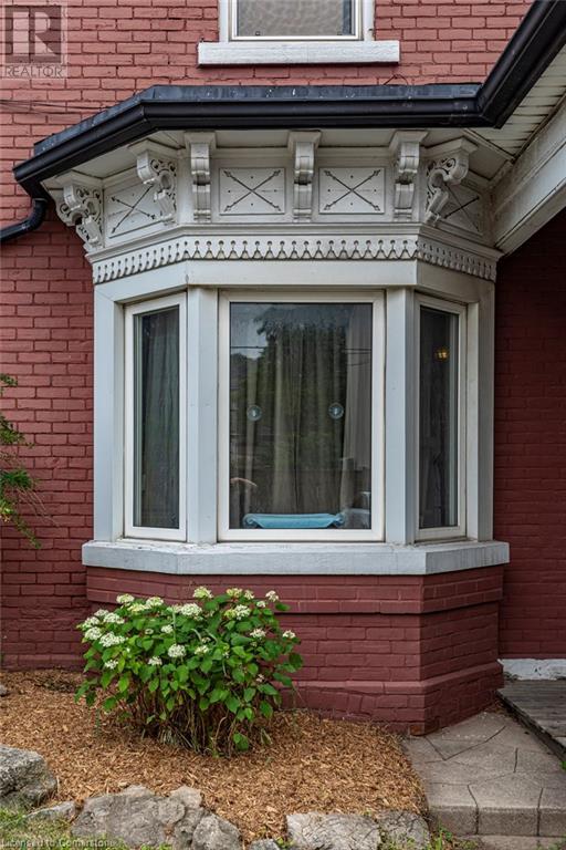 Photo 4 of 24 Florence Street, Hamilton ON