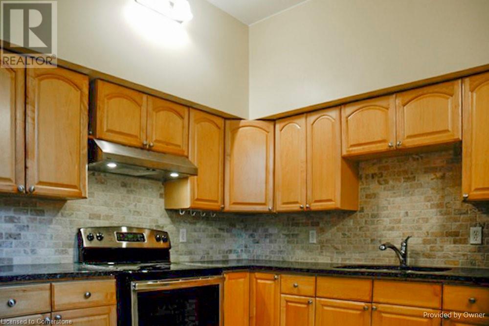 Photo 18 of 24 Florence Street, Hamilton ON