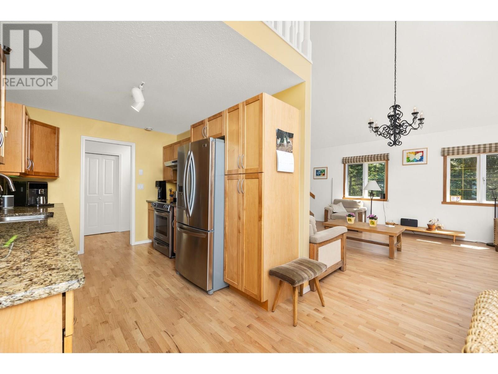 Photo 2 of 8080 Jackpine Road, Vernon BC