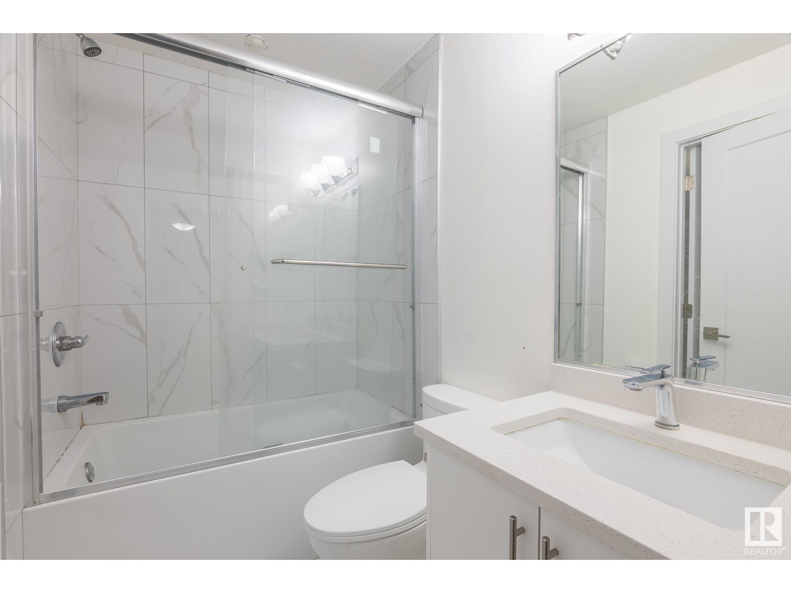 Photo 26 of 10576 62 Av Nw Nw, Edmonton AB
