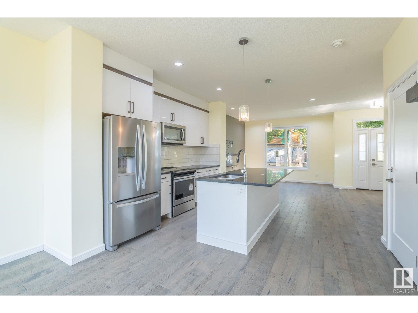 Photo 8 of 10576 62 Av Nw Nw, Edmonton AB