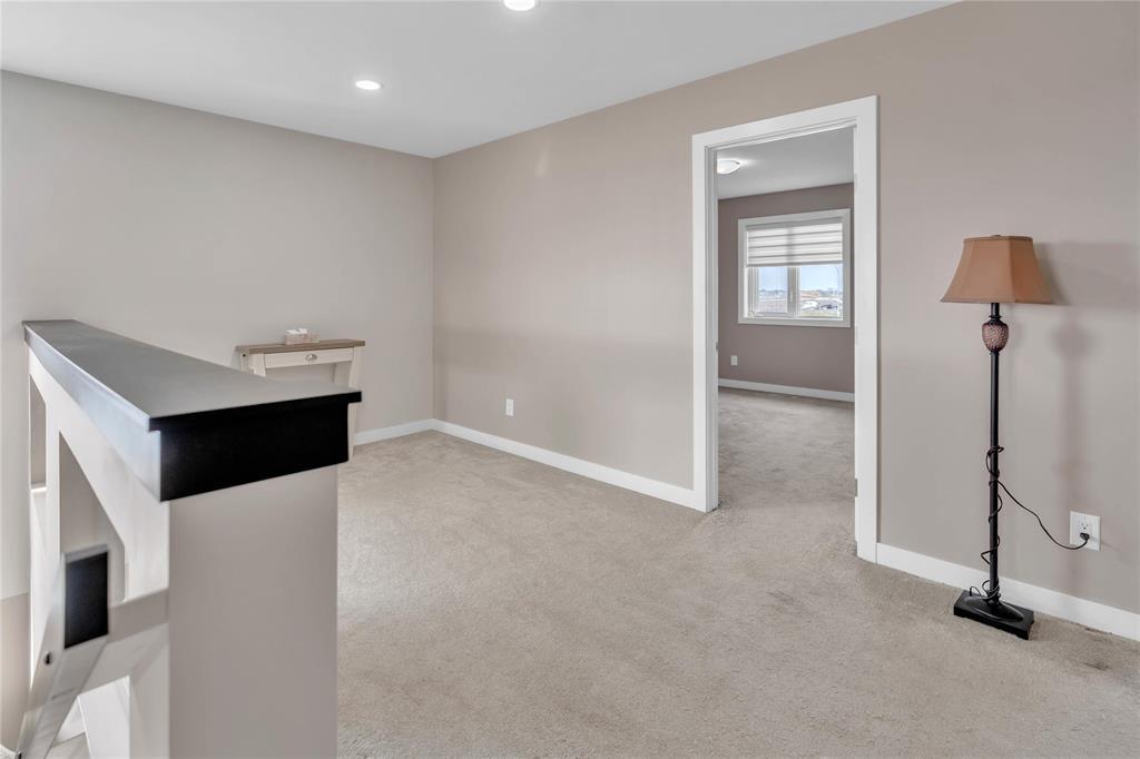 Photo 33 of 159 Del Monica Road, Winnipeg MB