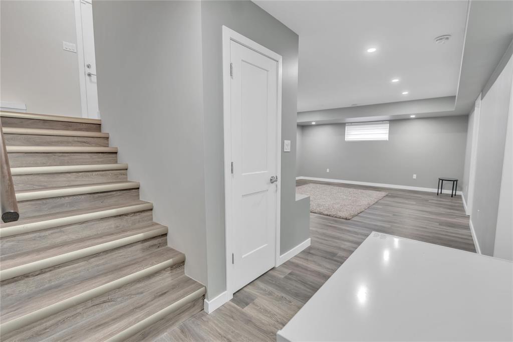 Photo 9 of 159 Del Monica Road, Winnipeg MB
