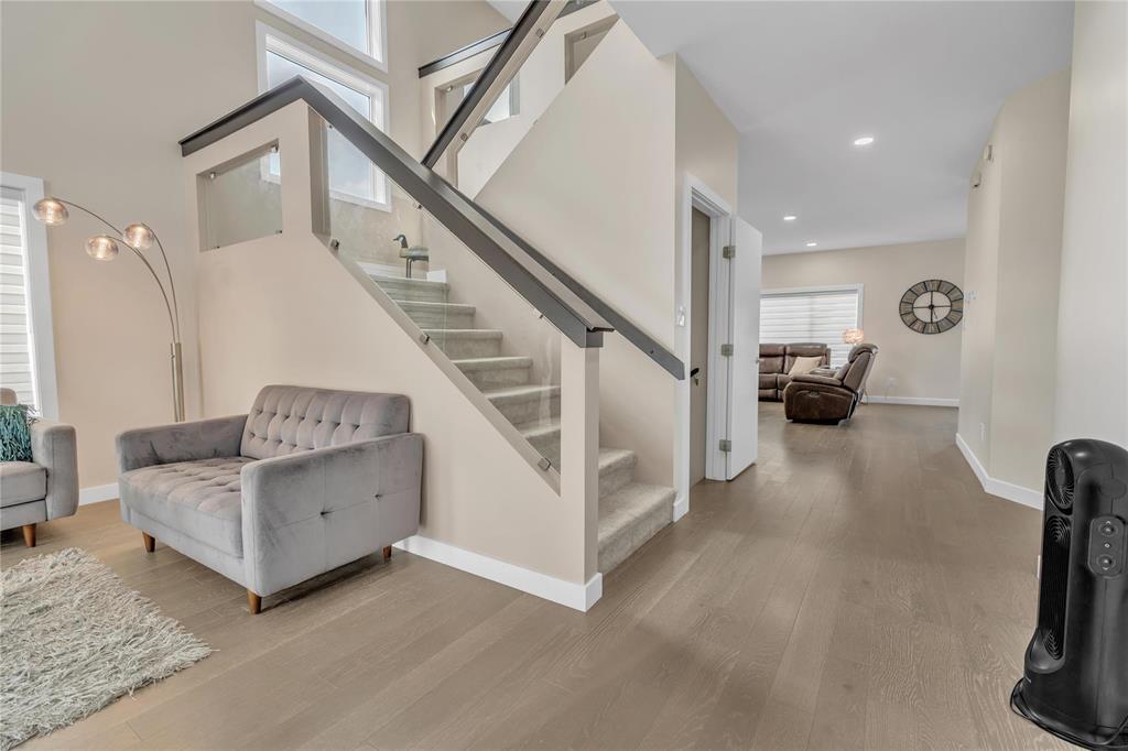 Photo 5 of 159 Del Monica Road, Winnipeg MB