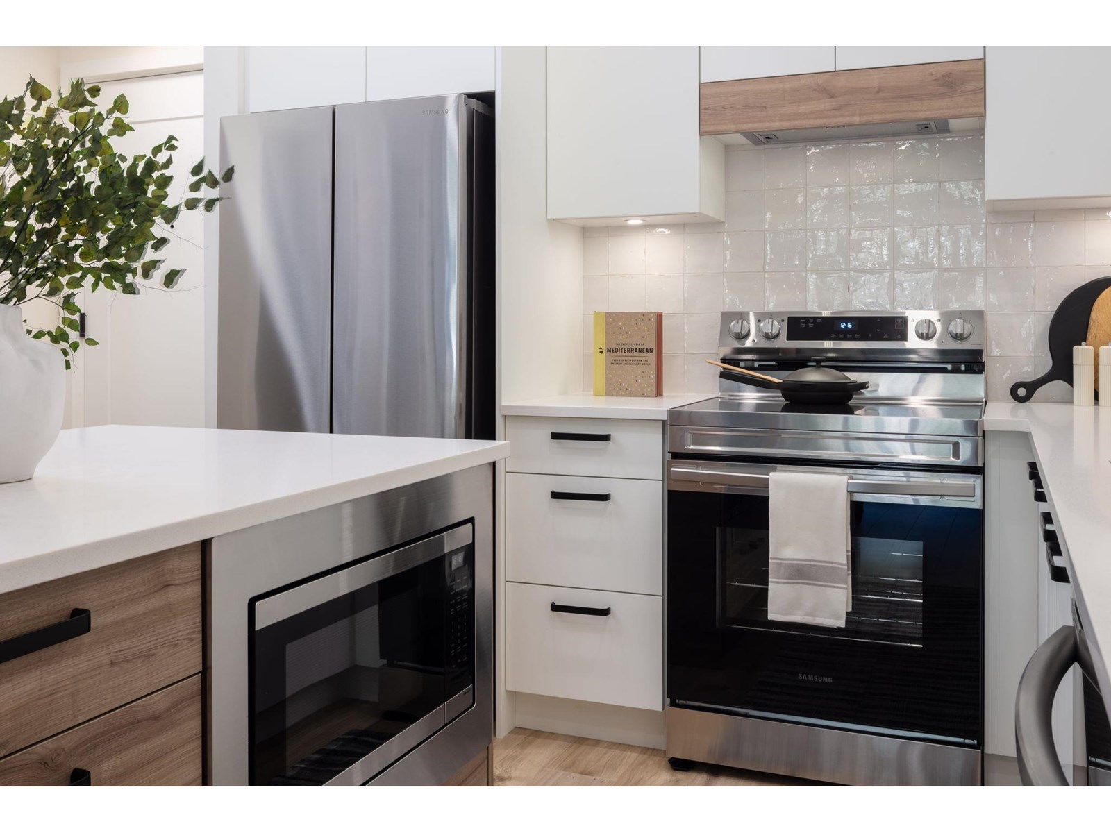 408 33920 BEST AVENUE, Mission