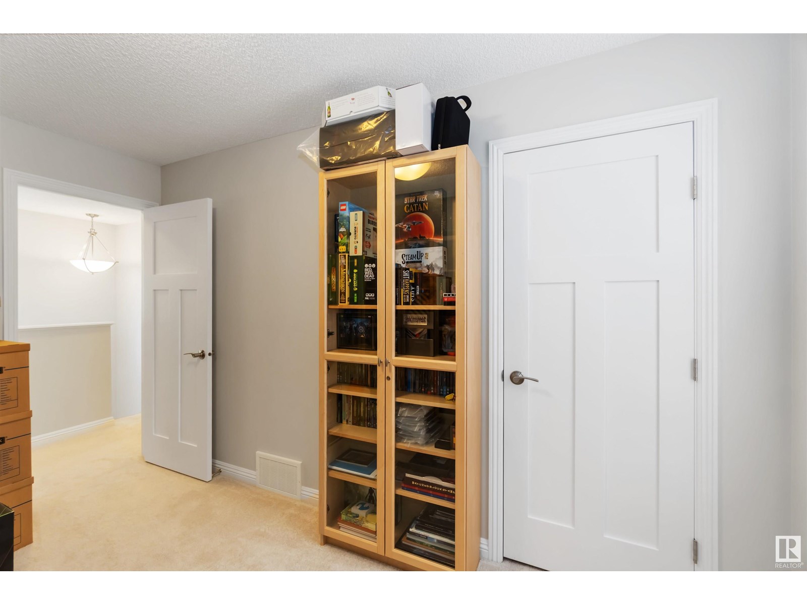 Photo 50 of 5321 Schonsee Dr Nw Nw, Edmonton AB