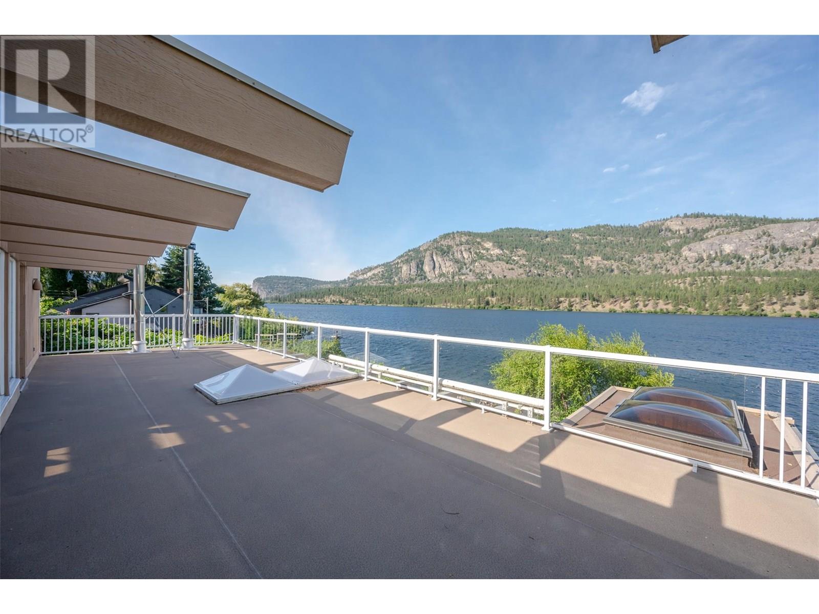 3120 Vaseux Lake Crescent, Okanagan Falls
