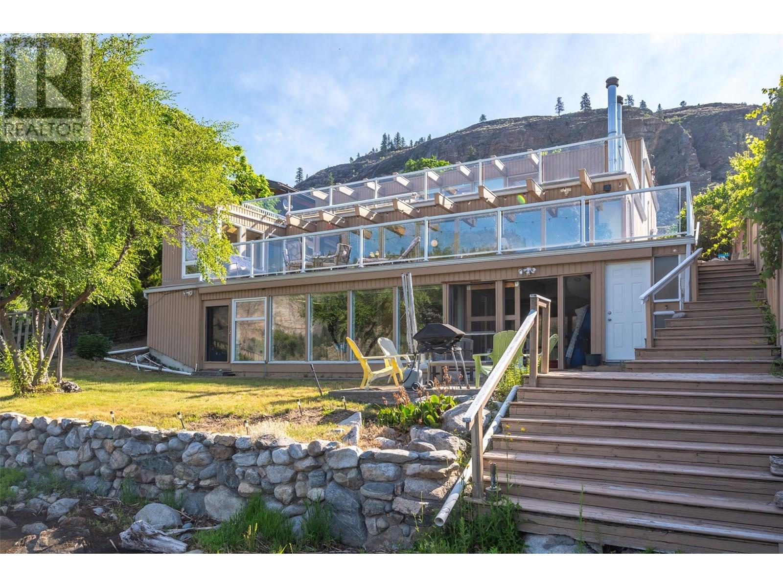 3120 Vaseux Lake Crescent, Okanagan Falls