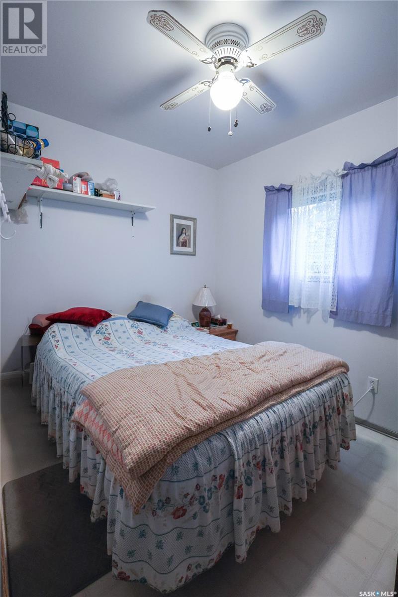 Photo 10 of 1004 Kenneth Drive, Paddockwood Rm No 520 SK