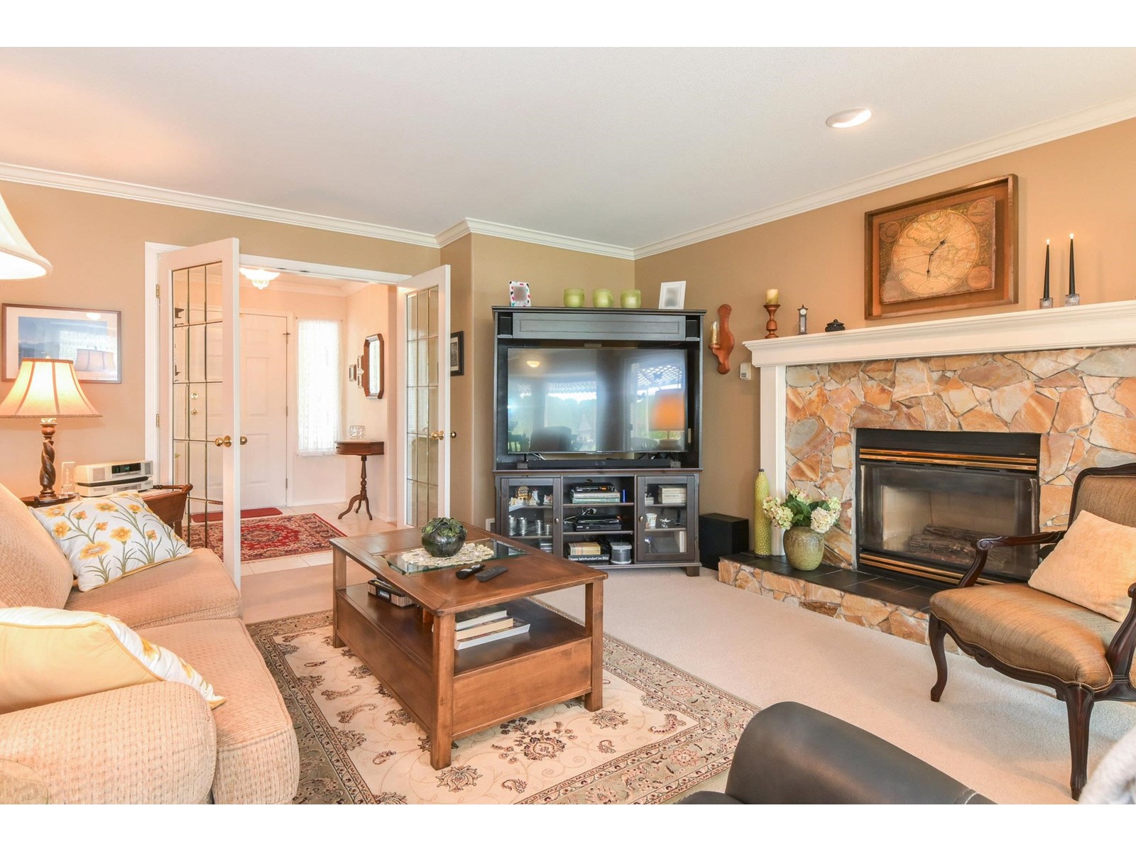 Photo 12 of 4536 221 A Street, Langley BC