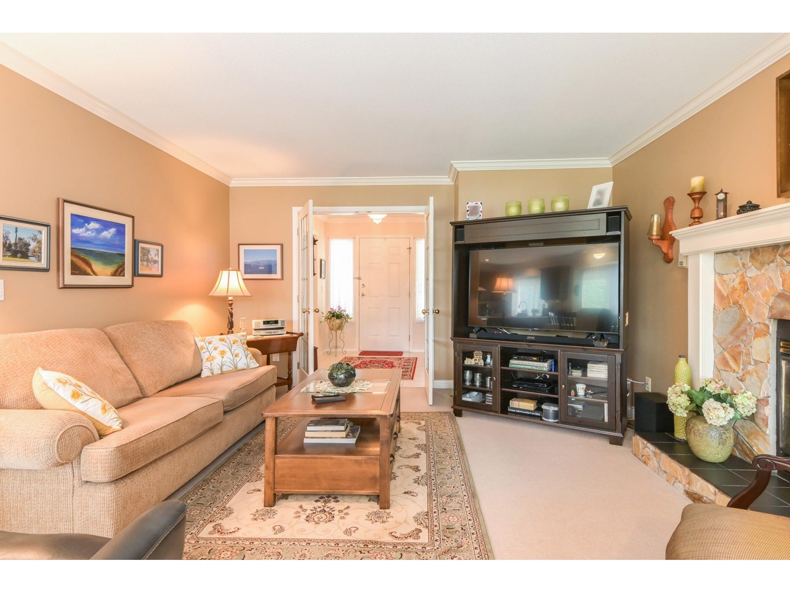 Photo 11 of 4536 221 A Street, Langley BC