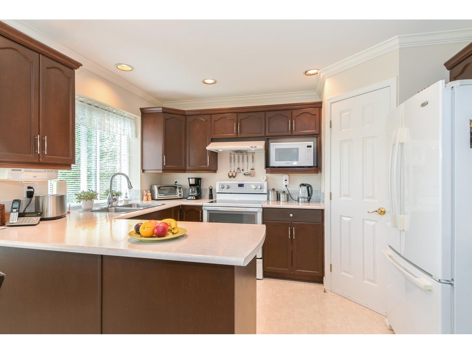 Photo 17 of 4536 221 A Street, Langley BC