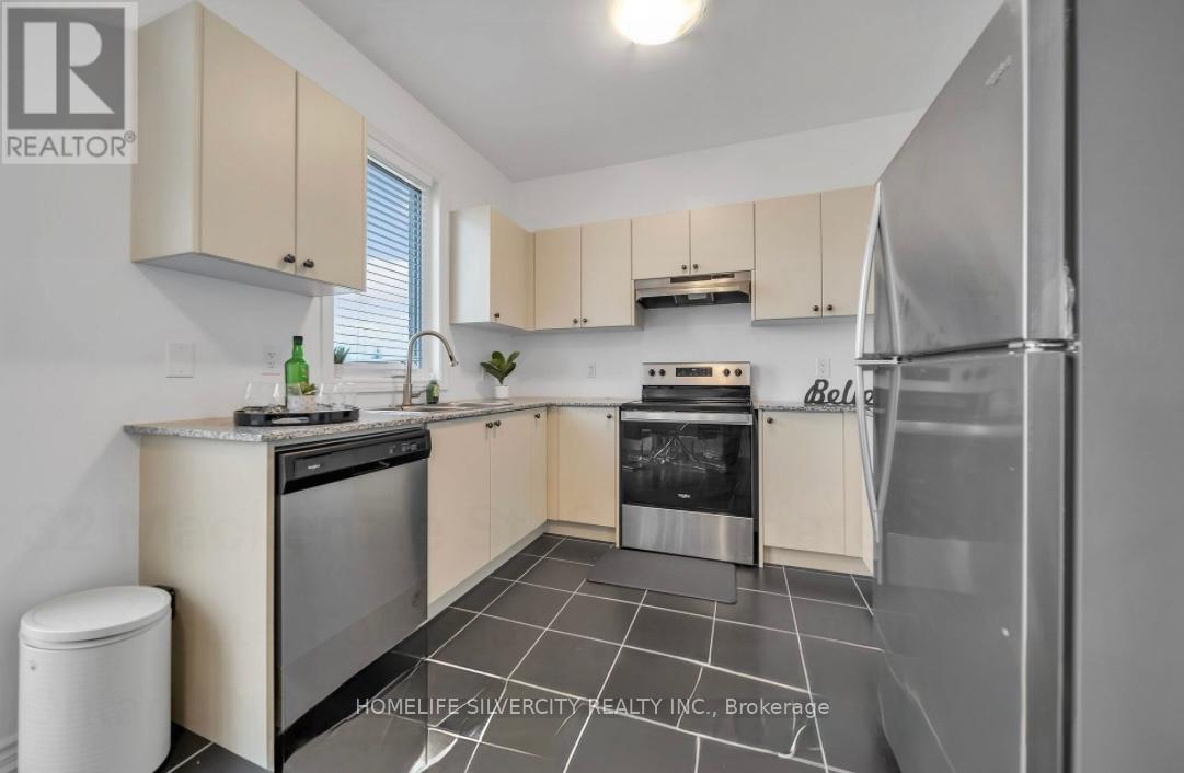 Photo 13 of 32 Mackenzie Street, Southgate ON