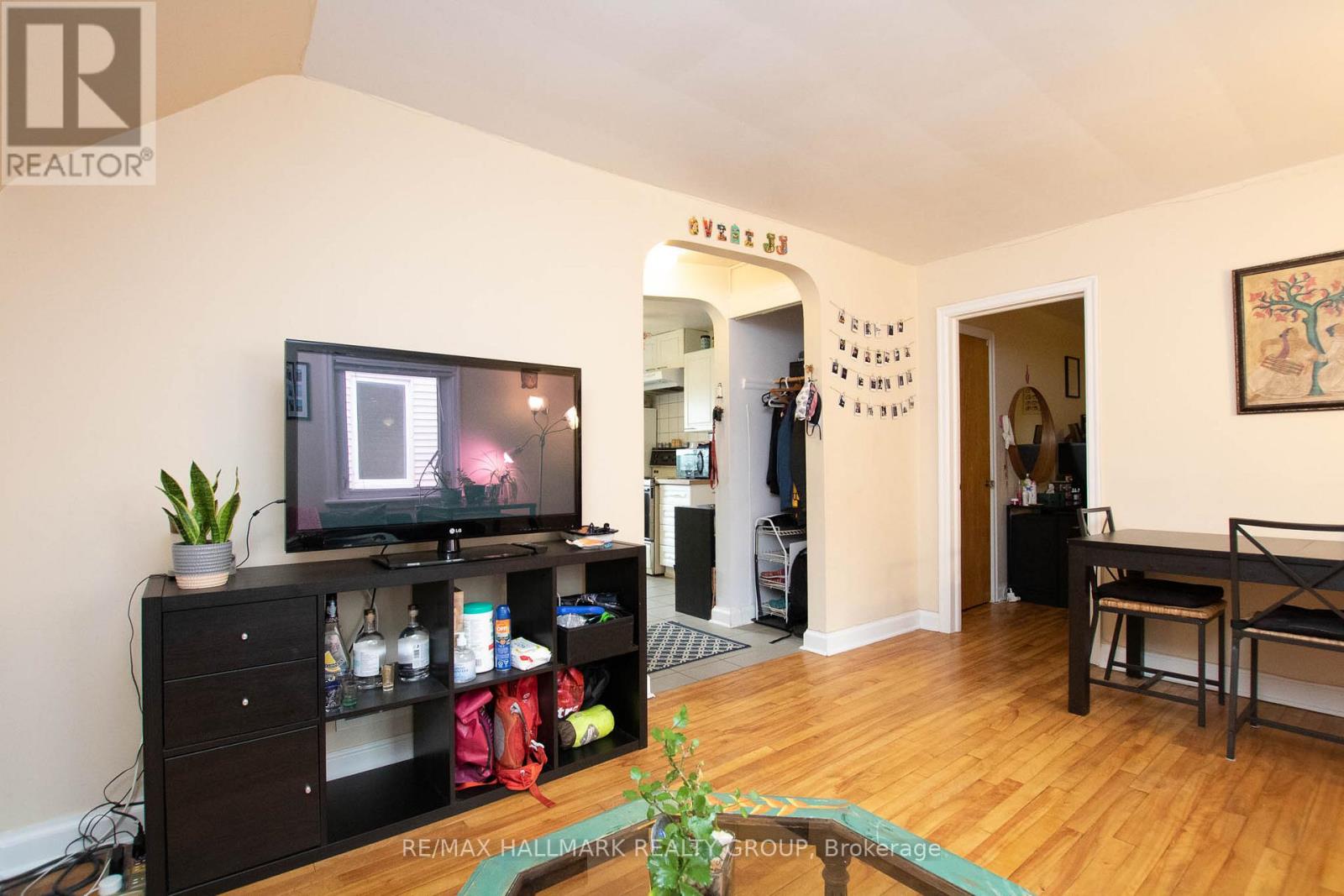 Photo 13 of 2 359 Dominion Avenue, Ottawa ON