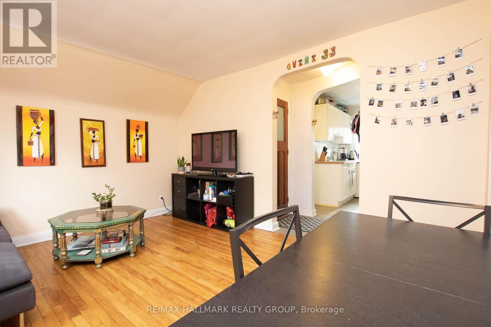 Photo 9 of 2 359 Dominion Avenue, Ottawa ON