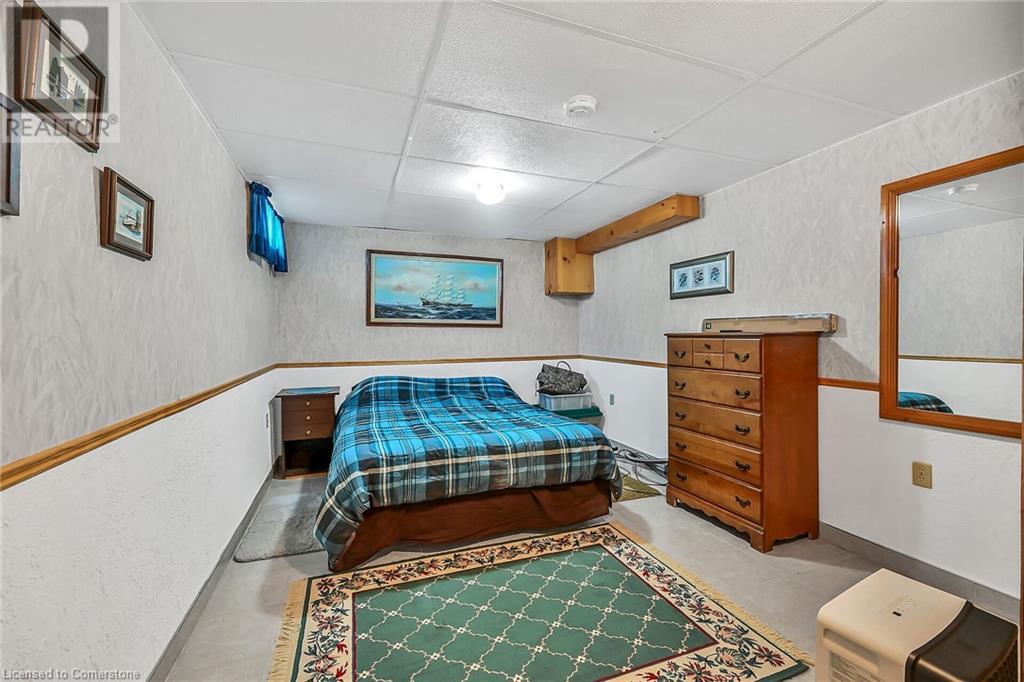 Photo 18 of 86 Lakeshore Road, Selkirk ON