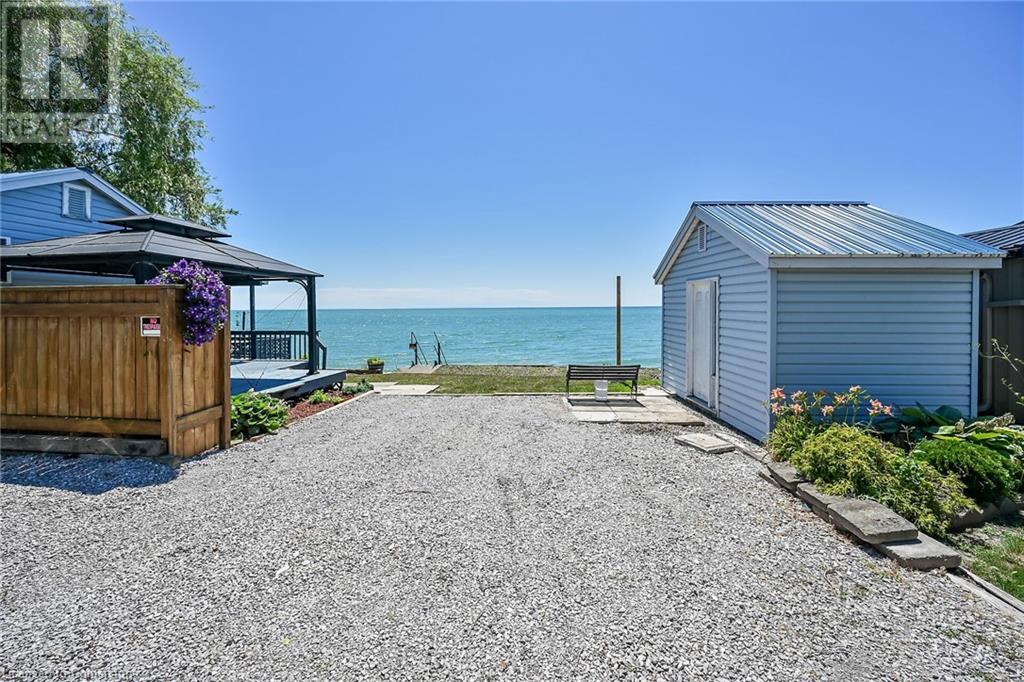 Photo 23 of 86 Lakeshore Road, Selkirk ON