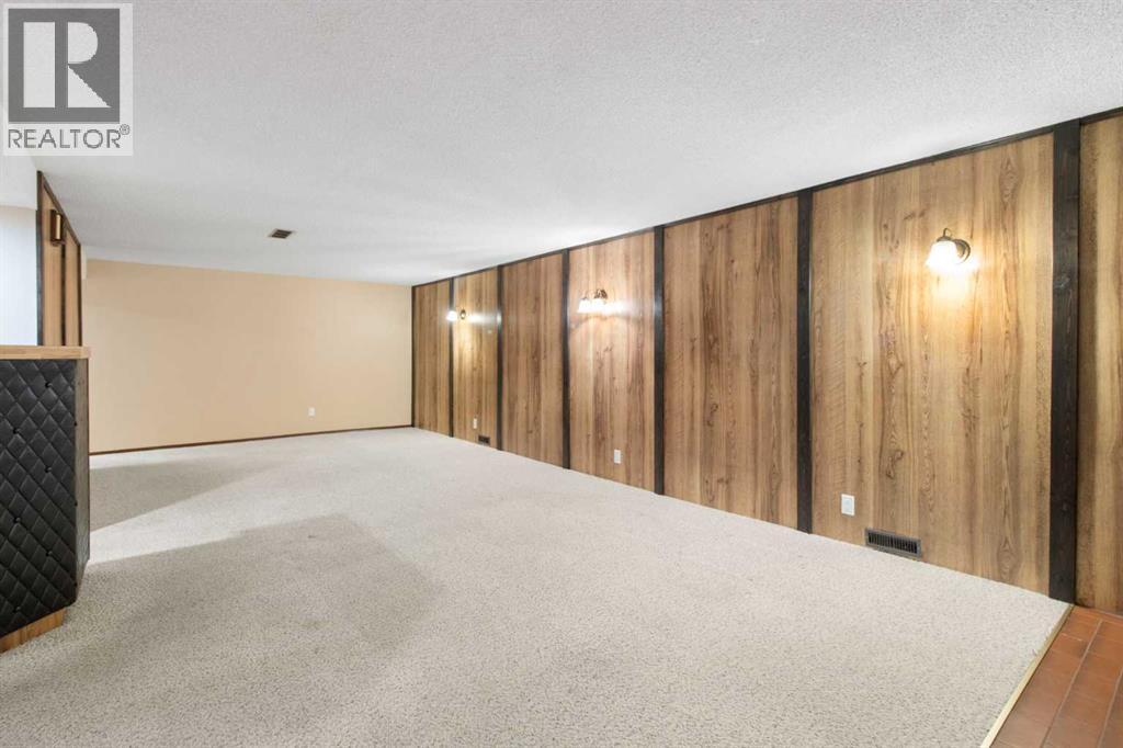 Photo 25 of 5003 Vantage Crescent Nw, Calgary AB