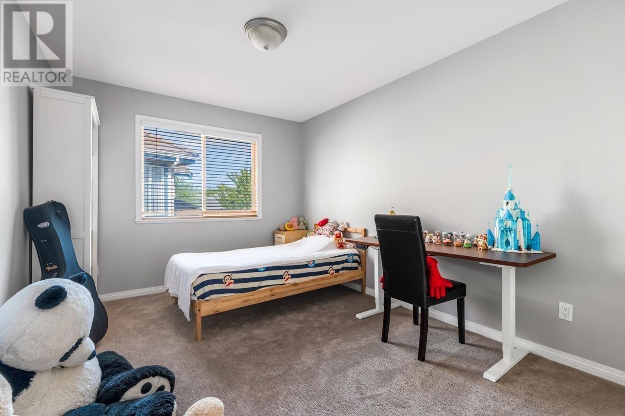 3220 JOHNSON AVENUE, Richmond