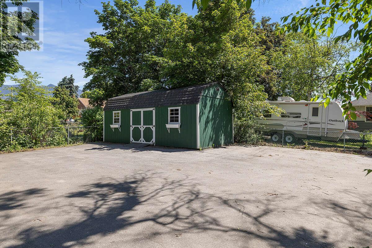 434 11th Avenue N, Creston