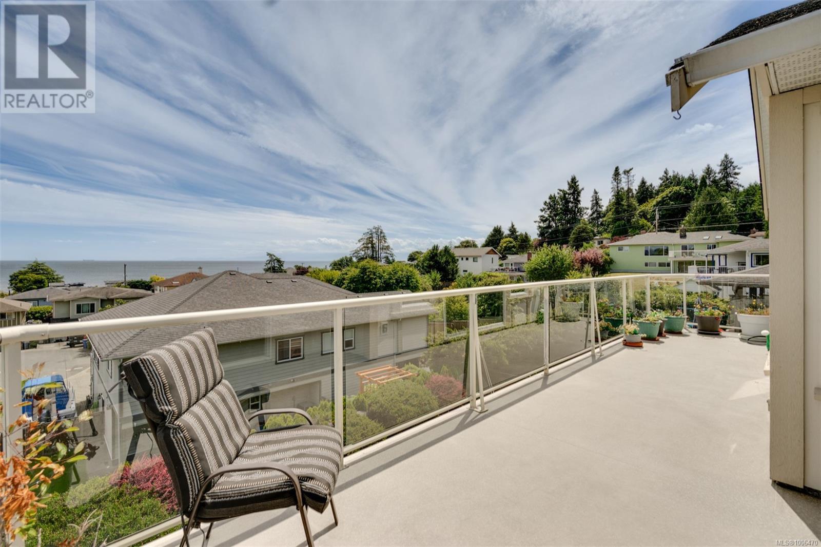 Photo 28 of 3325 Aloha Ave, Colwood BC