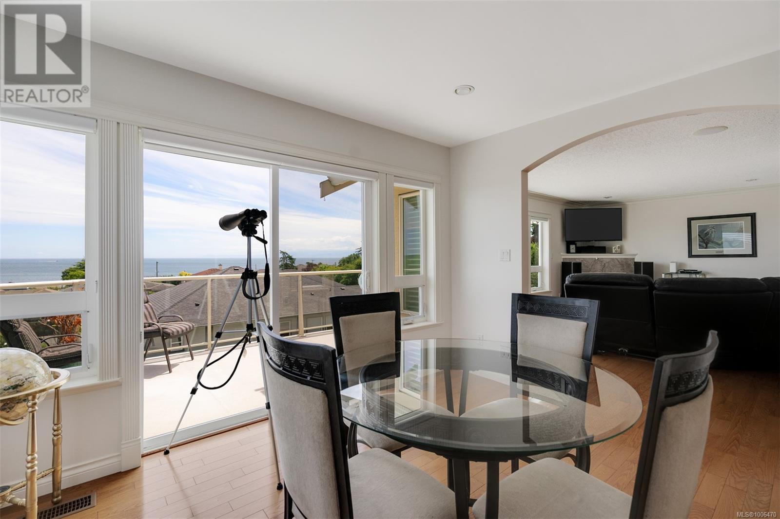 Photo 29 of 3325 Aloha Ave, Colwood BC