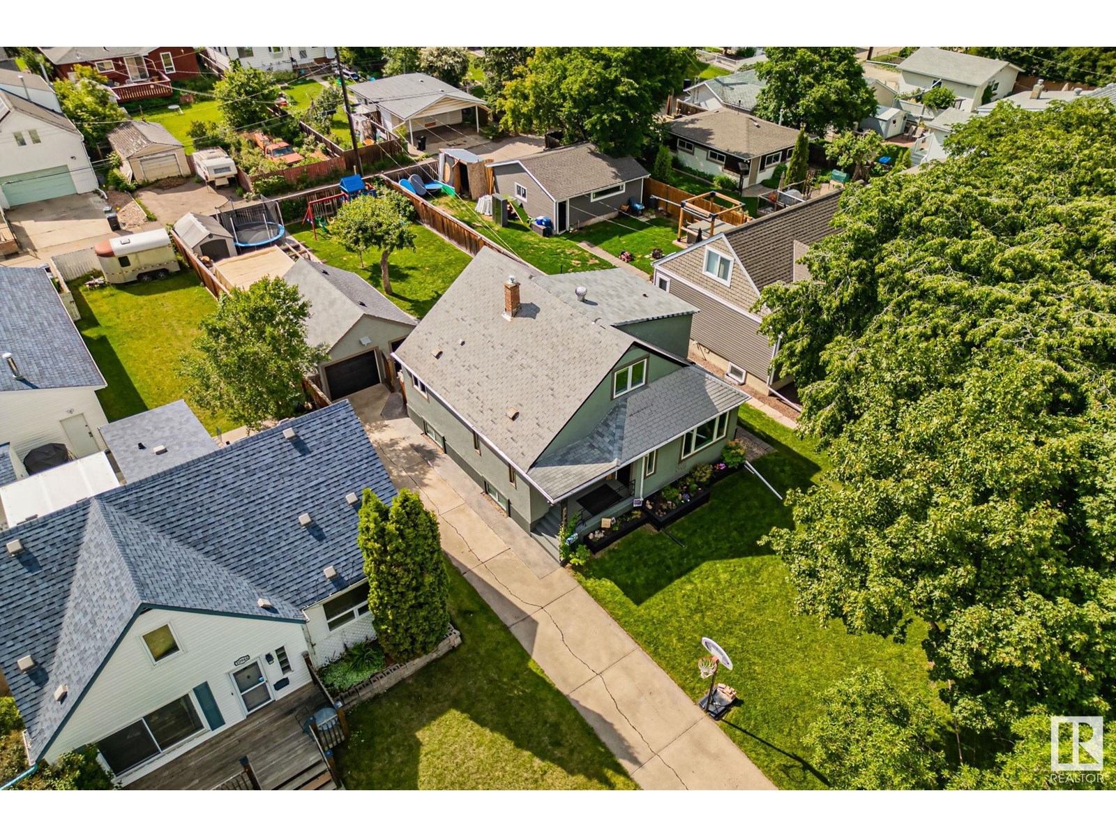 Photo 61 of 10950 117 St Nw, Edmonton AB
