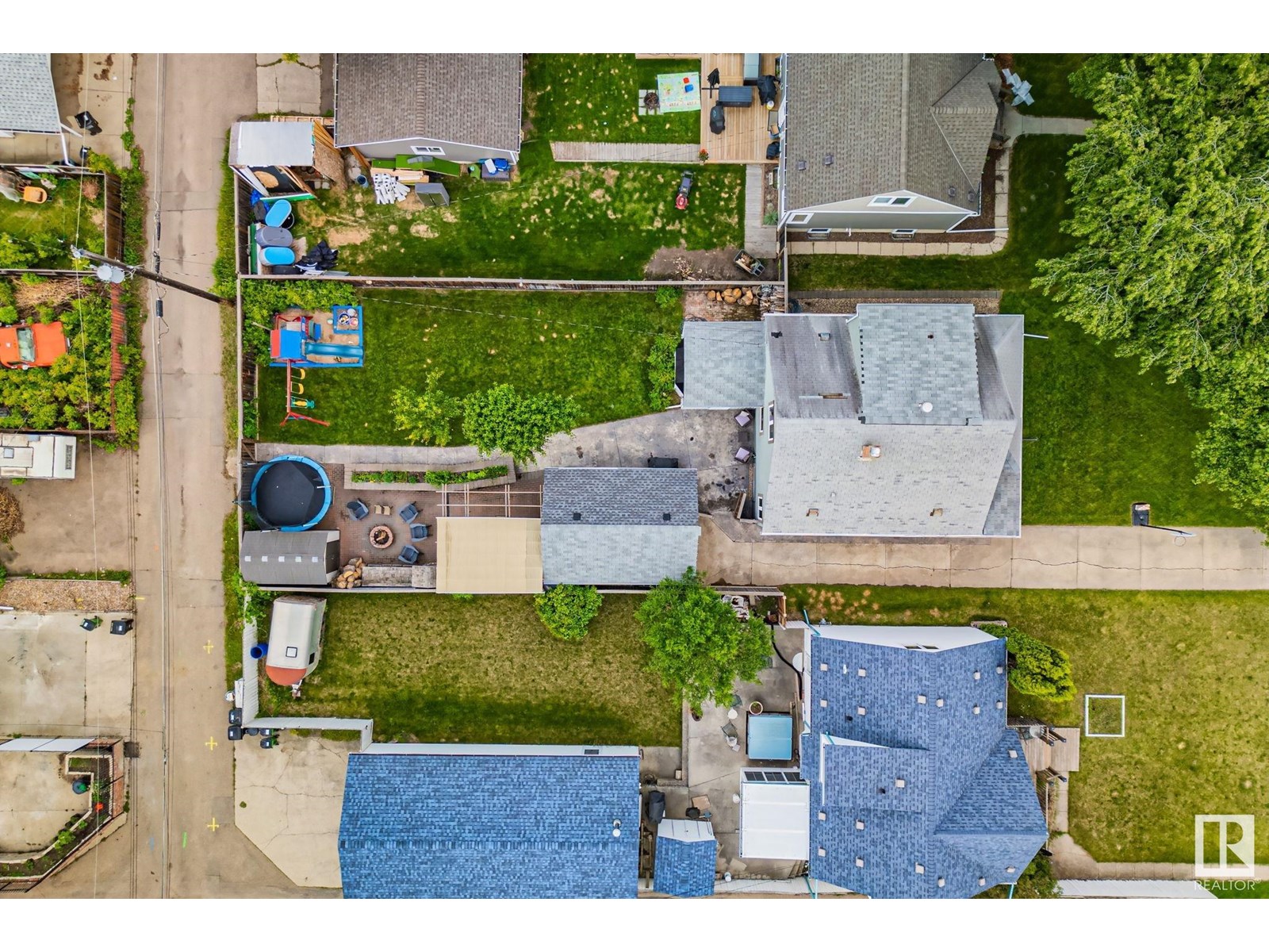 Photo 50 of 10950 117 St Nw, Edmonton AB