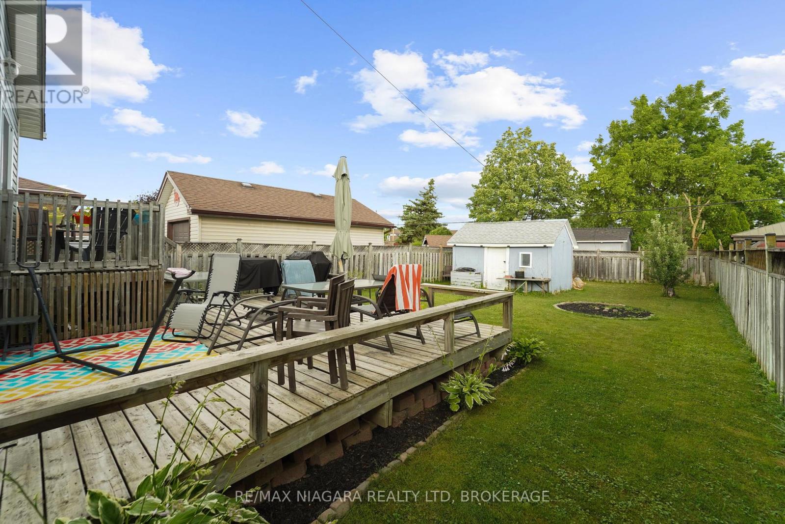 Photo 41 of 7 Bloomfield Avenue, St Catharines ON