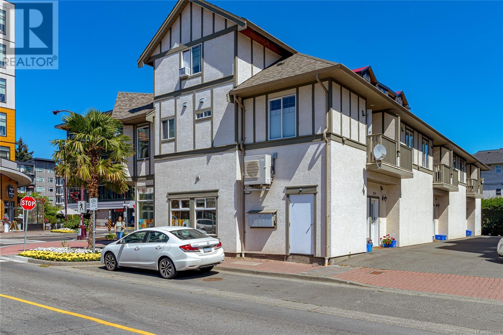 Photo 4 of 105 2849 Peatt Rd, Langford BC