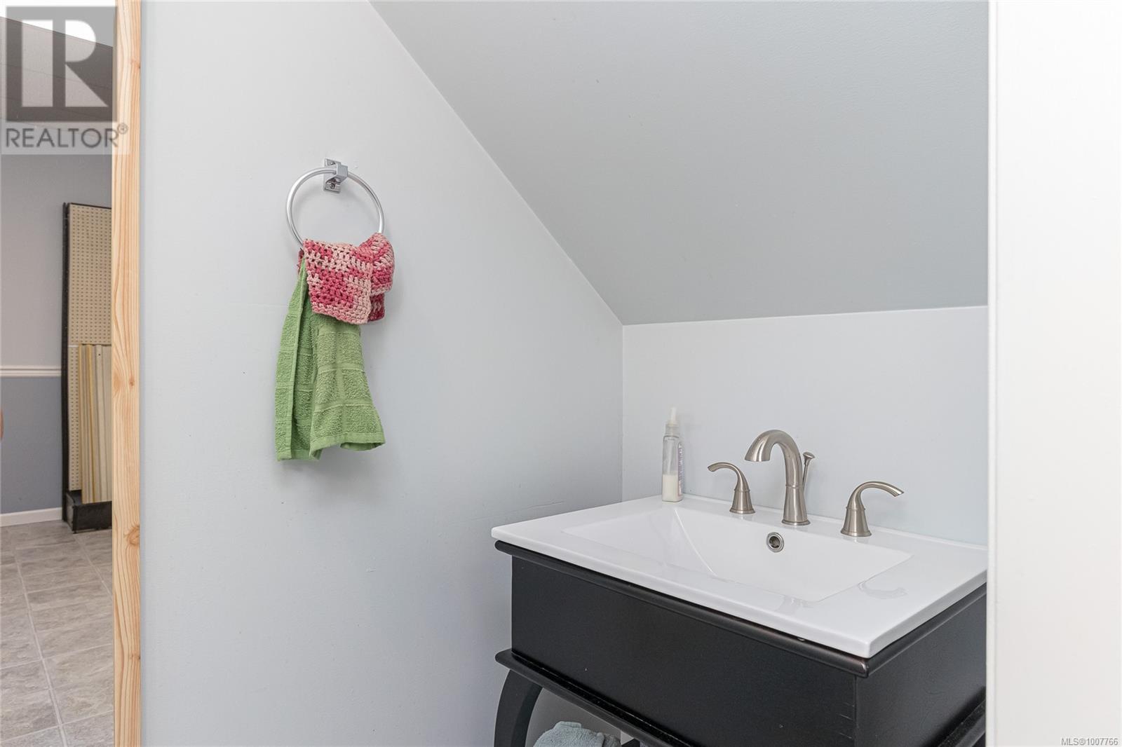 107 2849 Peatt Road, Langford