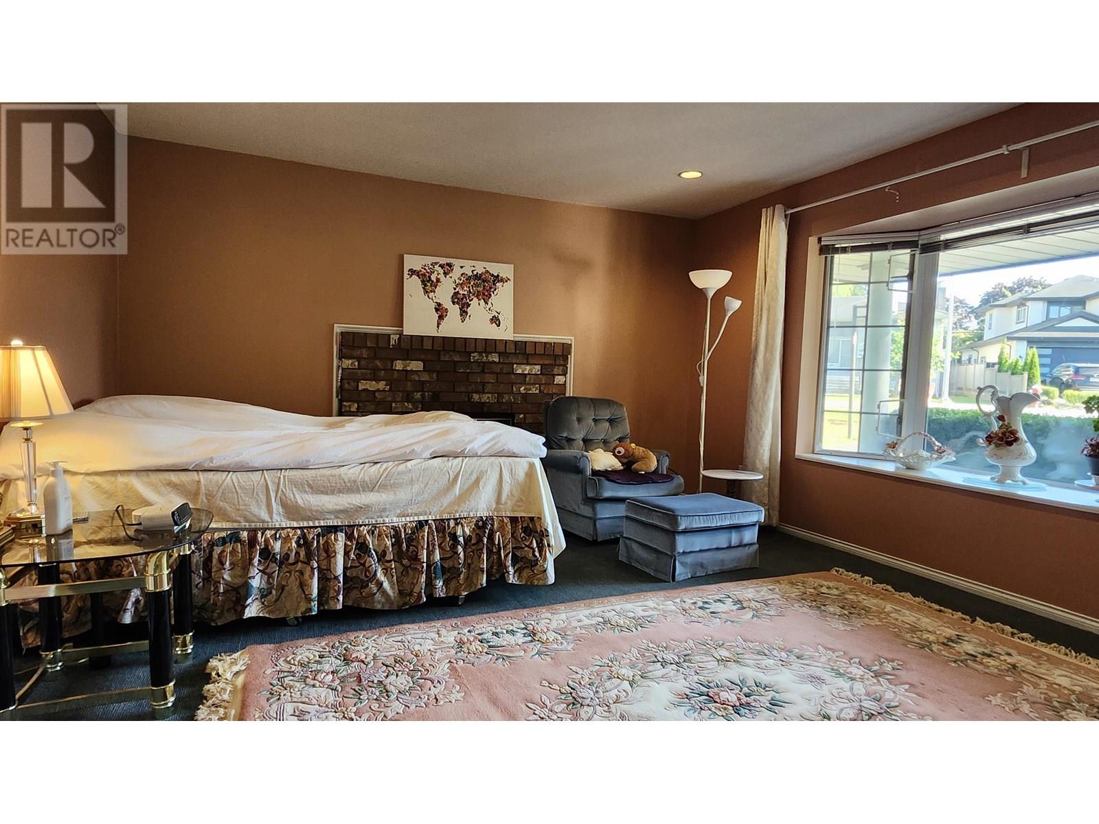 Photo 4 of 11400 Seafield Crescent, Richmond BC