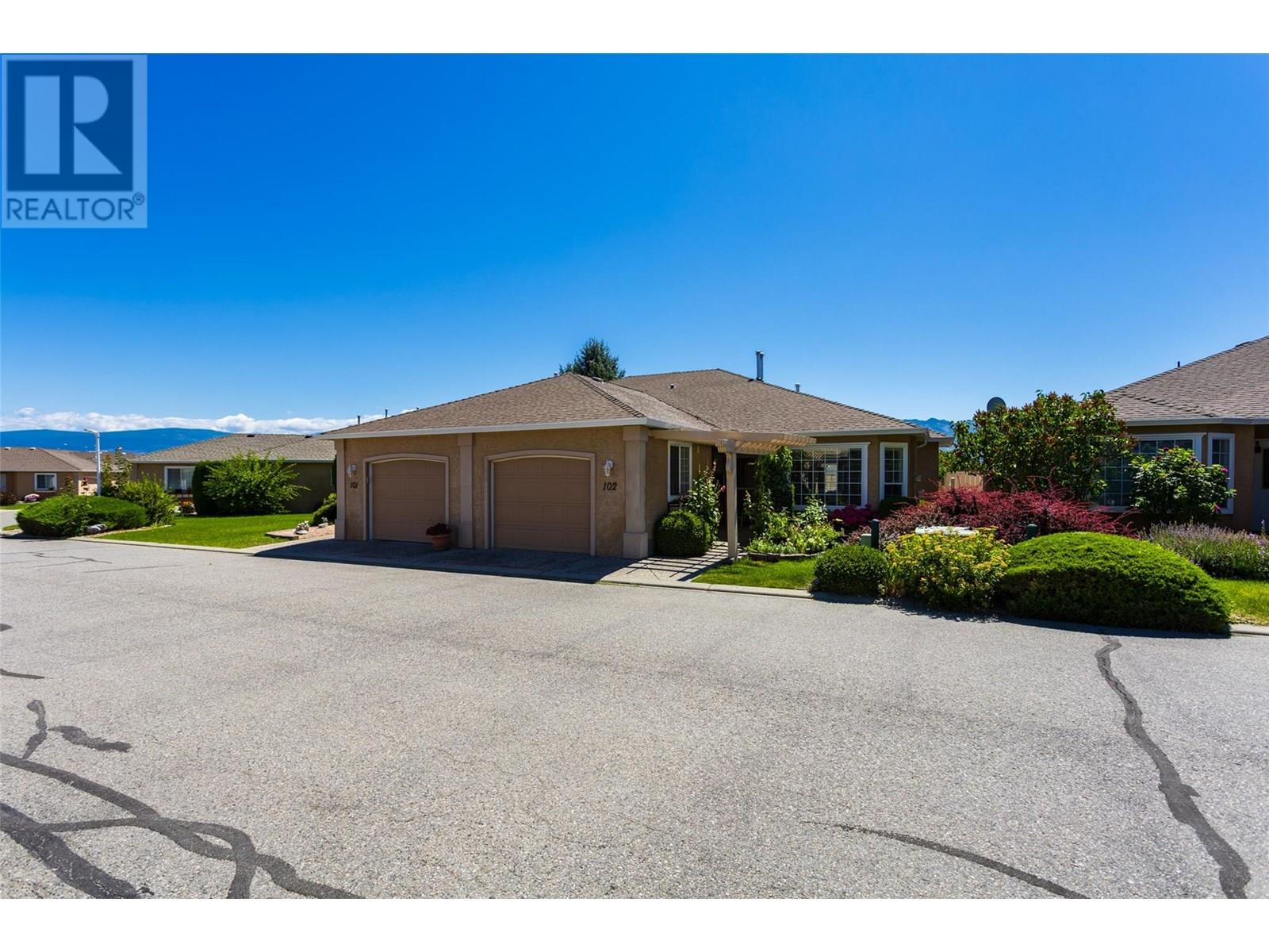 102 2250 Louie Drive, Westbank