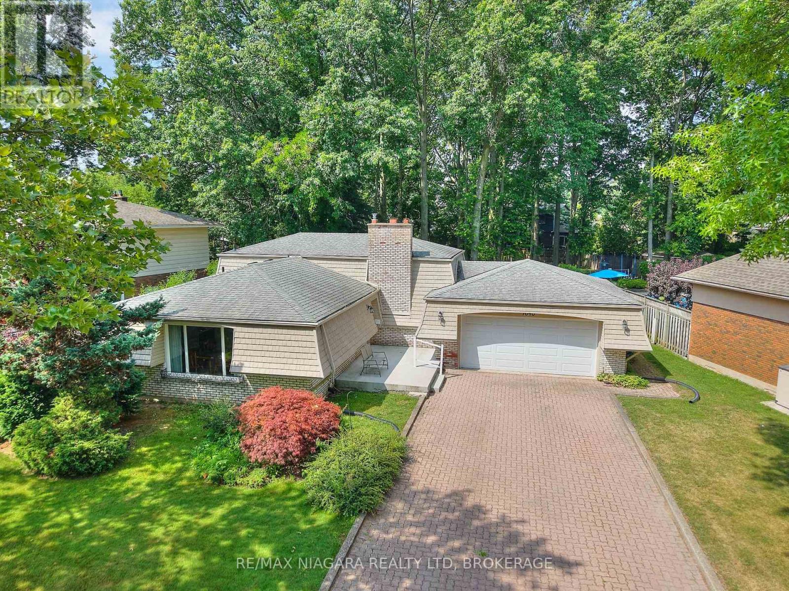 Photo 32 of 7040 Woodington Road, Niagara Falls ON