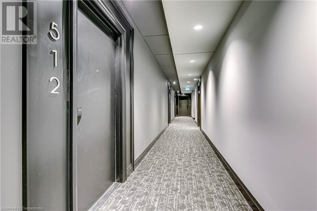 Photo 7 of 50 Kaitting Trail Unit 512, Oakville ON