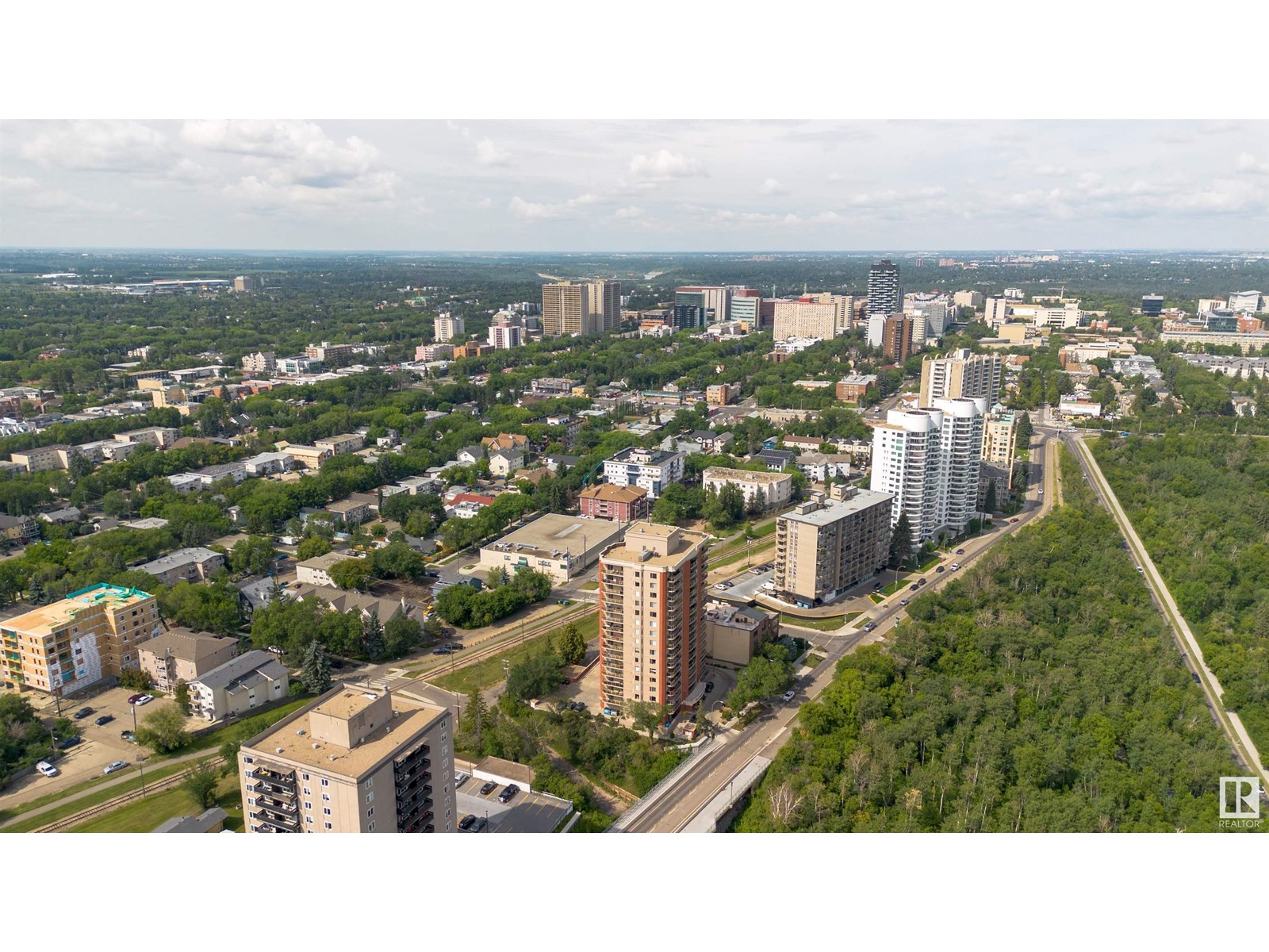 Photo 55 of 1101 10649 Saskatchewan Dr Nw, Edmonton AB