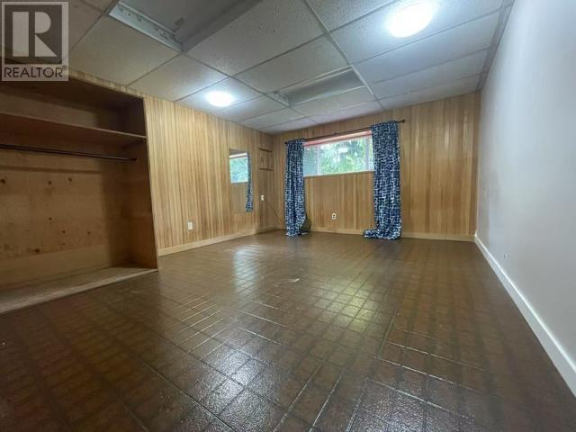 Photo 4 of Main Floor 3583 W 50th Avenue, Vancouver BC