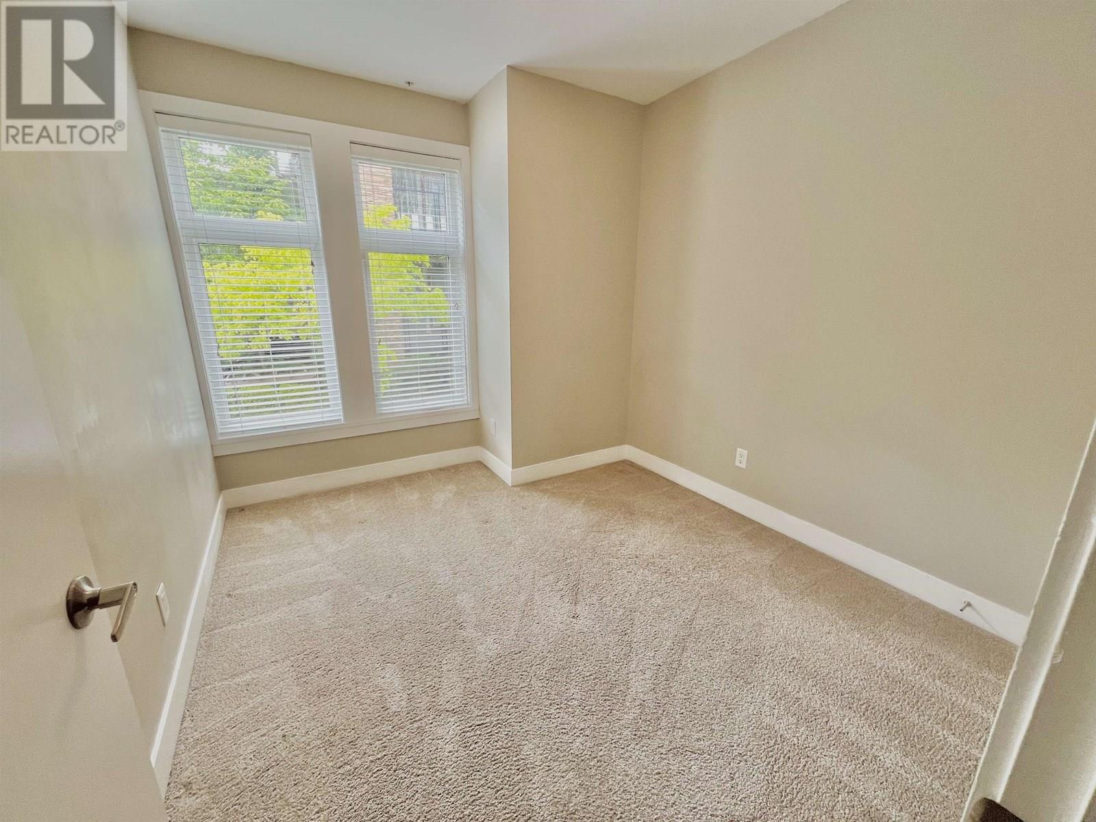 23 5879 GRAY AVENUE, Vancouver