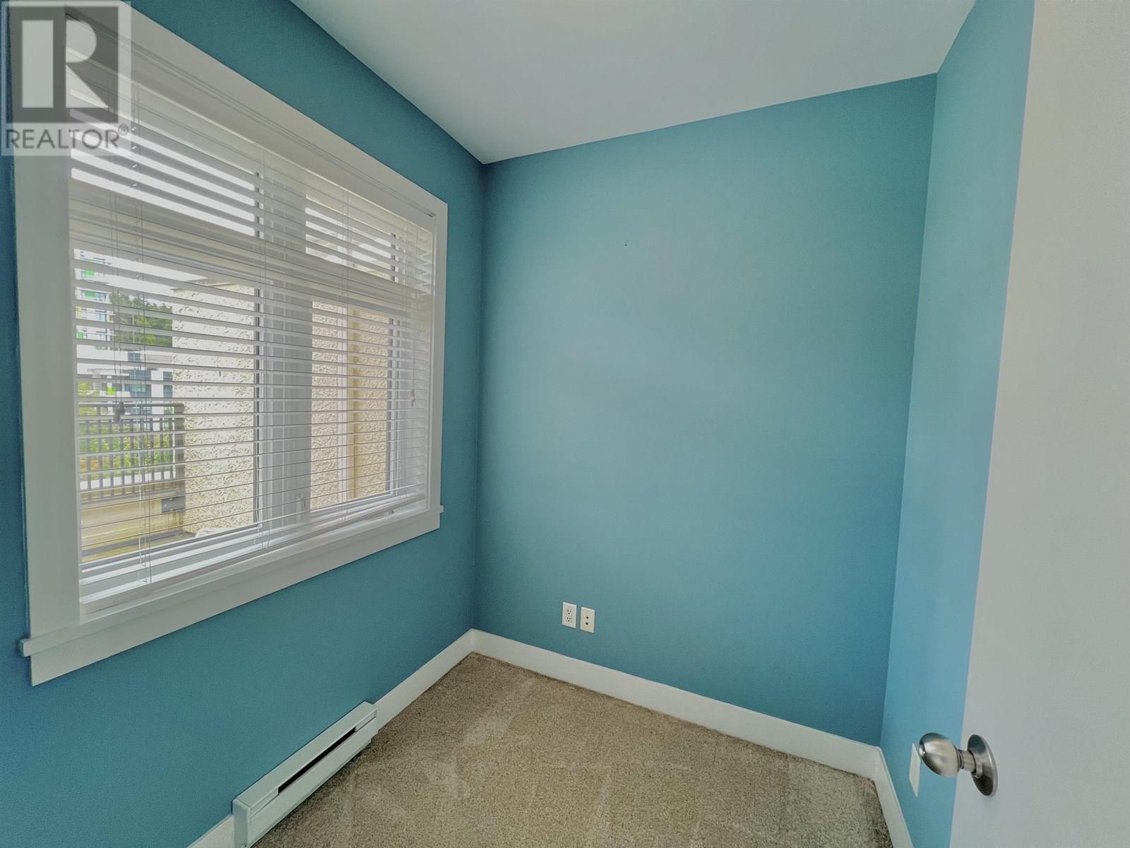 23 5879 GRAY AVENUE, Vancouver