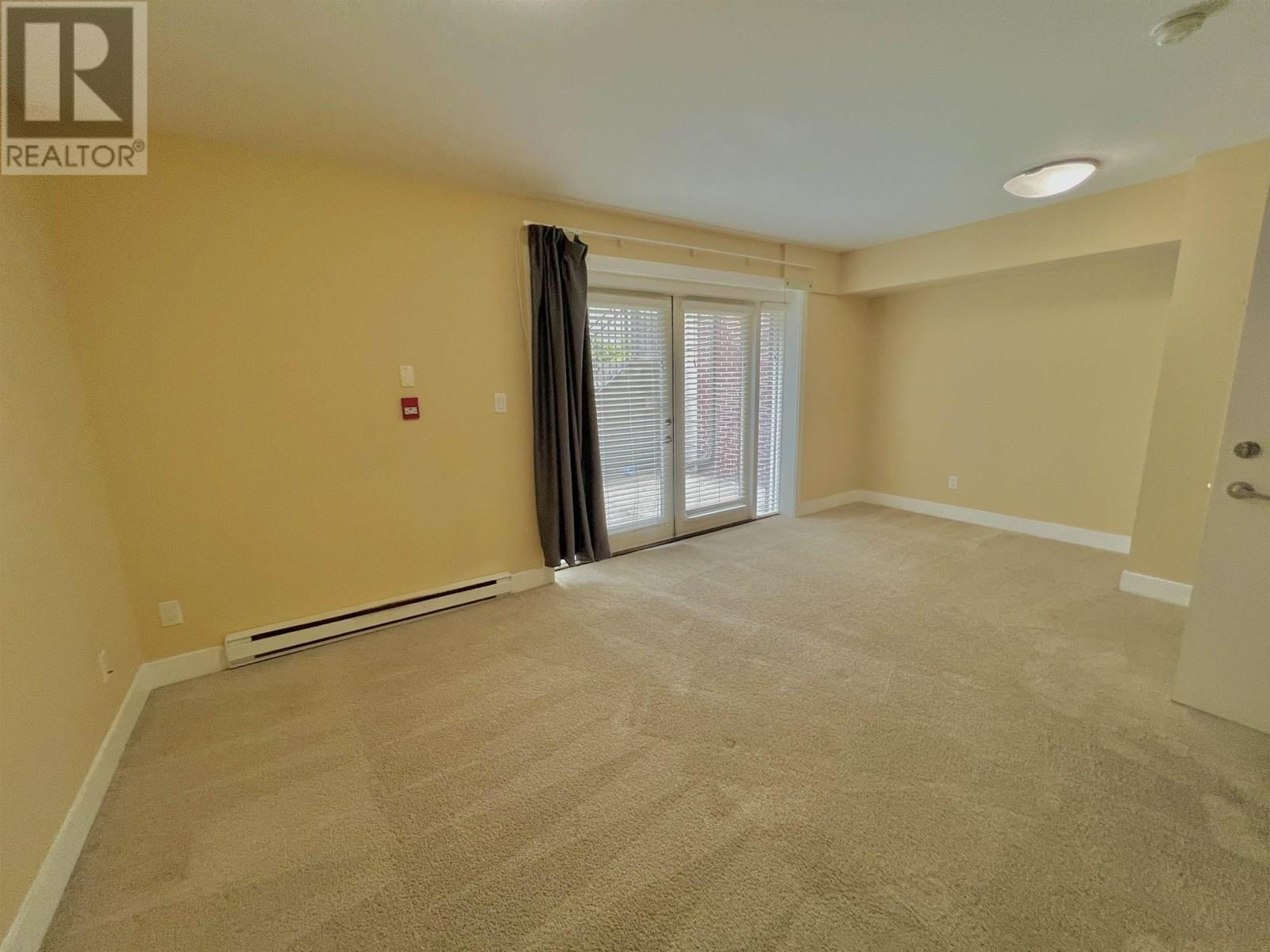 23 5879 GRAY AVENUE, Vancouver