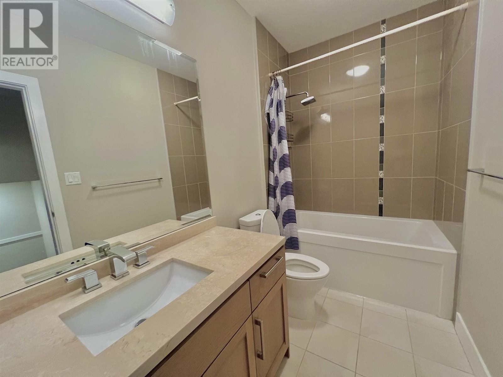 23 5879 GRAY AVENUE, Vancouver