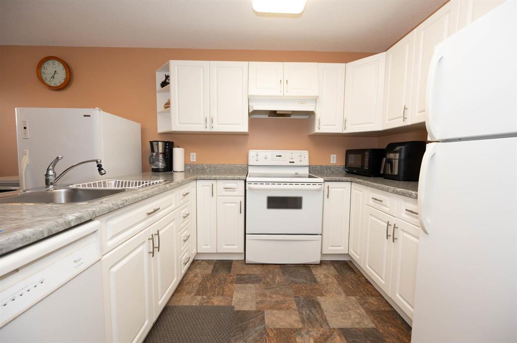 Photo 19 of 15 1060 Dakota Street, Winnipeg MB